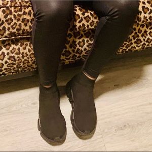 Balenciaga black speed runner sneakers. Size 41, US women 10 and men 8.